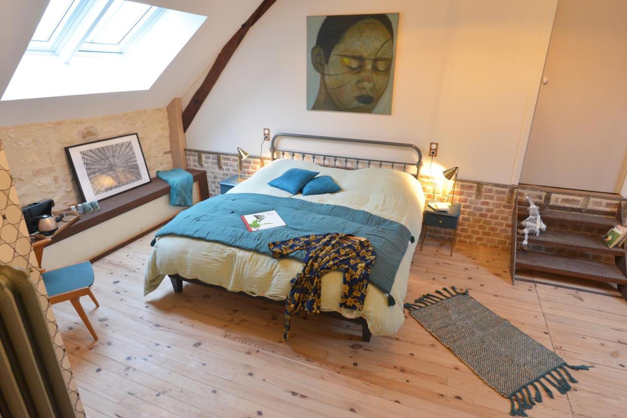 L'Artelier Dans Ma Cour Bed & Breakfast Hermonville Exterior photo